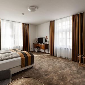 Deluxe Zimmer mit Kingsize-Bett